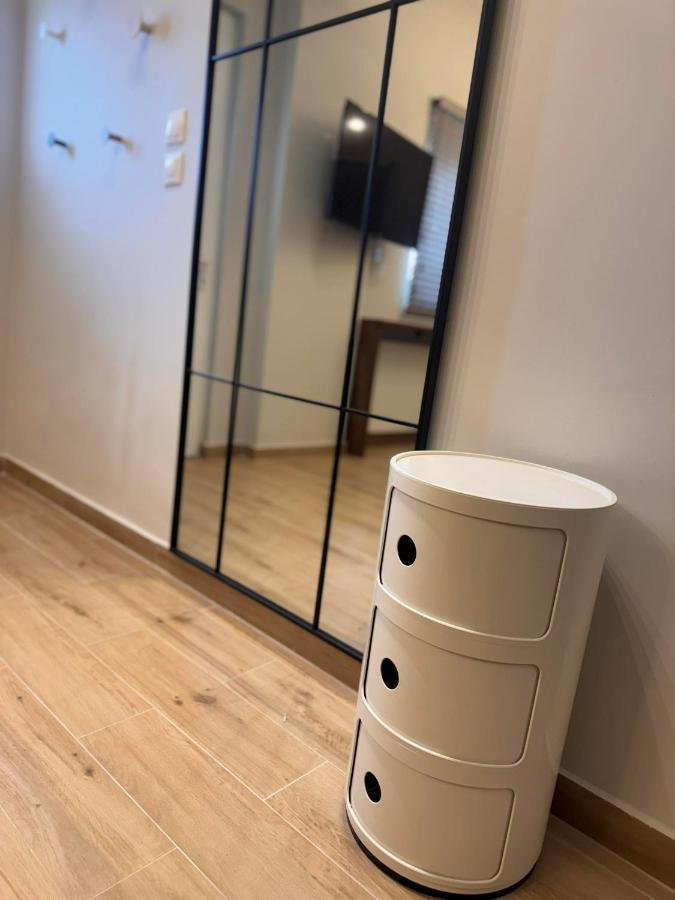 Alexander Luxury Sea Apartments Néa Khilí Buitenkant foto