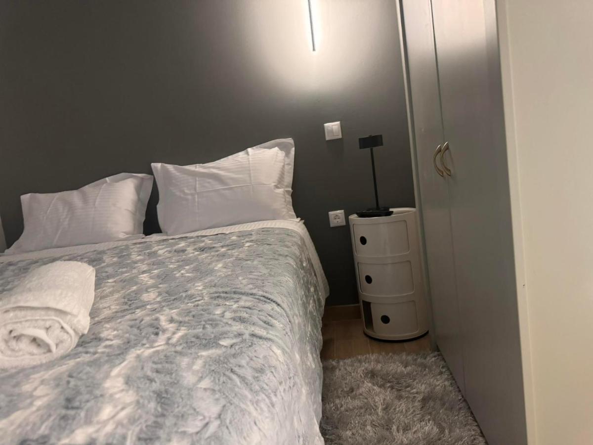 Alexander Luxury Sea Apartments Néa Khilí Buitenkant foto